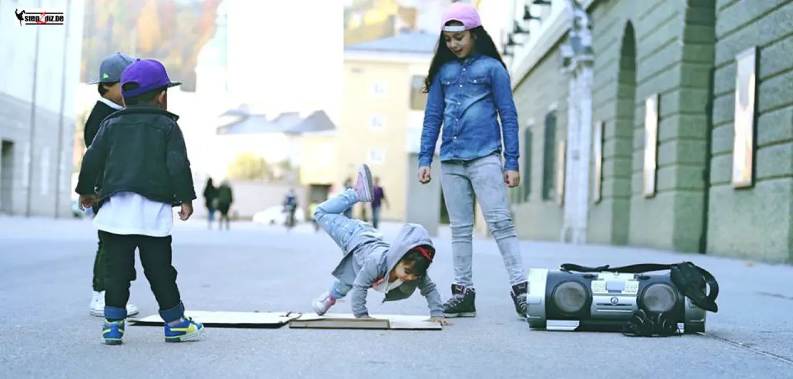 Dancing children